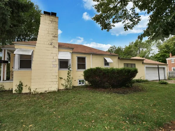 69 E 146th St, Riverdale, IL 60827