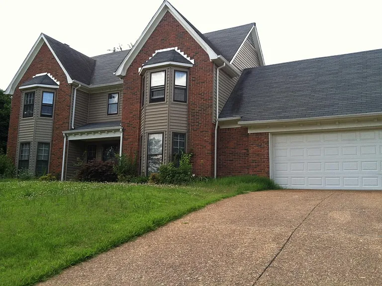 2787 Lanthorn Dr — Photo 2