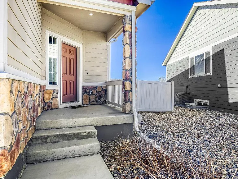 368 Littlebrook Ct — Photo 3