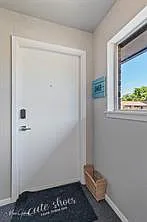1 bed, 1.0 bath, 691 sqft, $1,300 — Photo 3