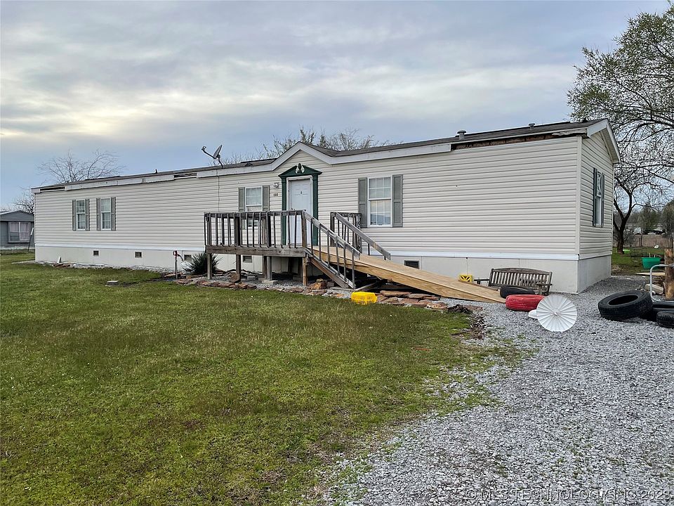 1st image of 122 Chouteau Dr