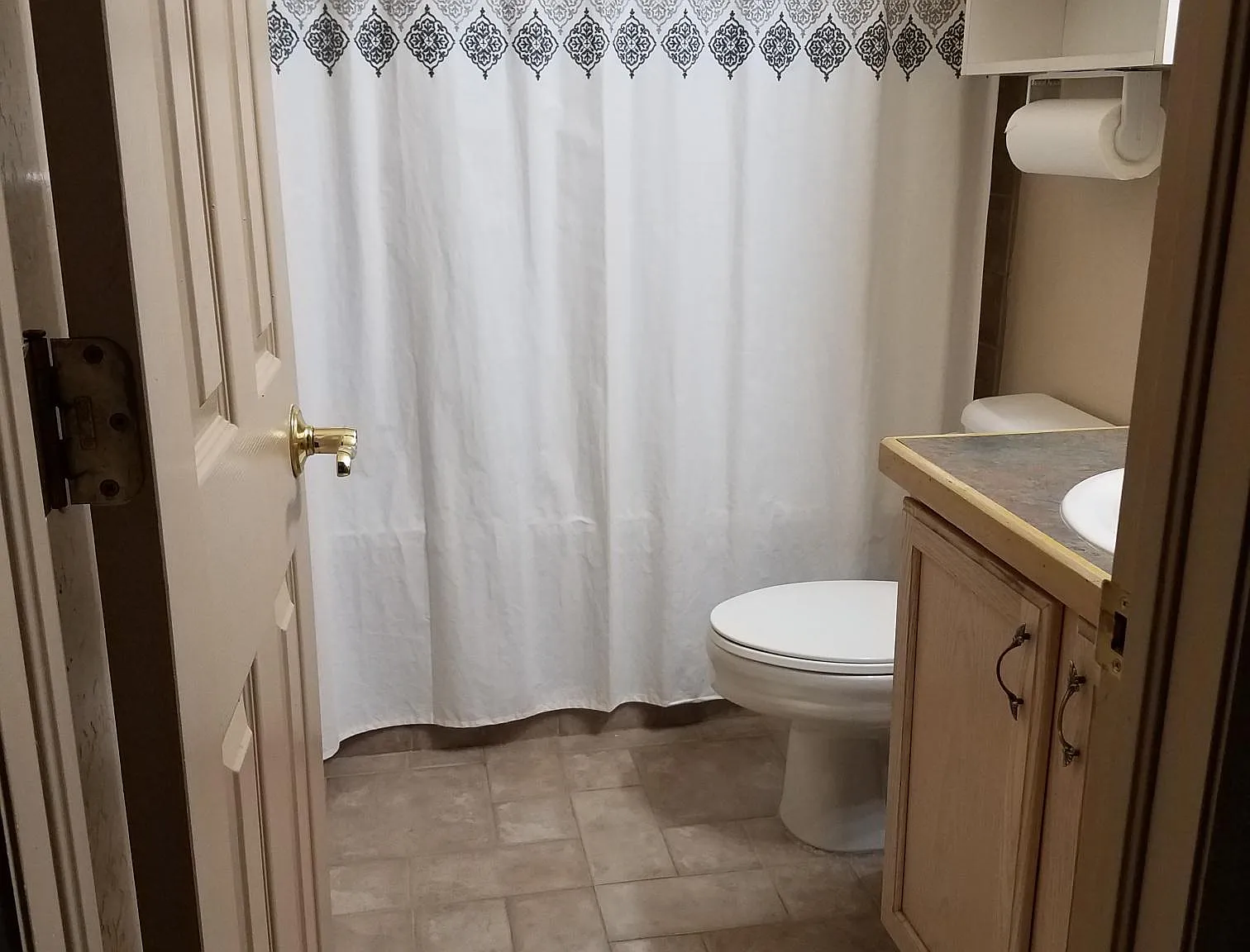 1 bed, 666 sqft, $2,100 — Photo 3