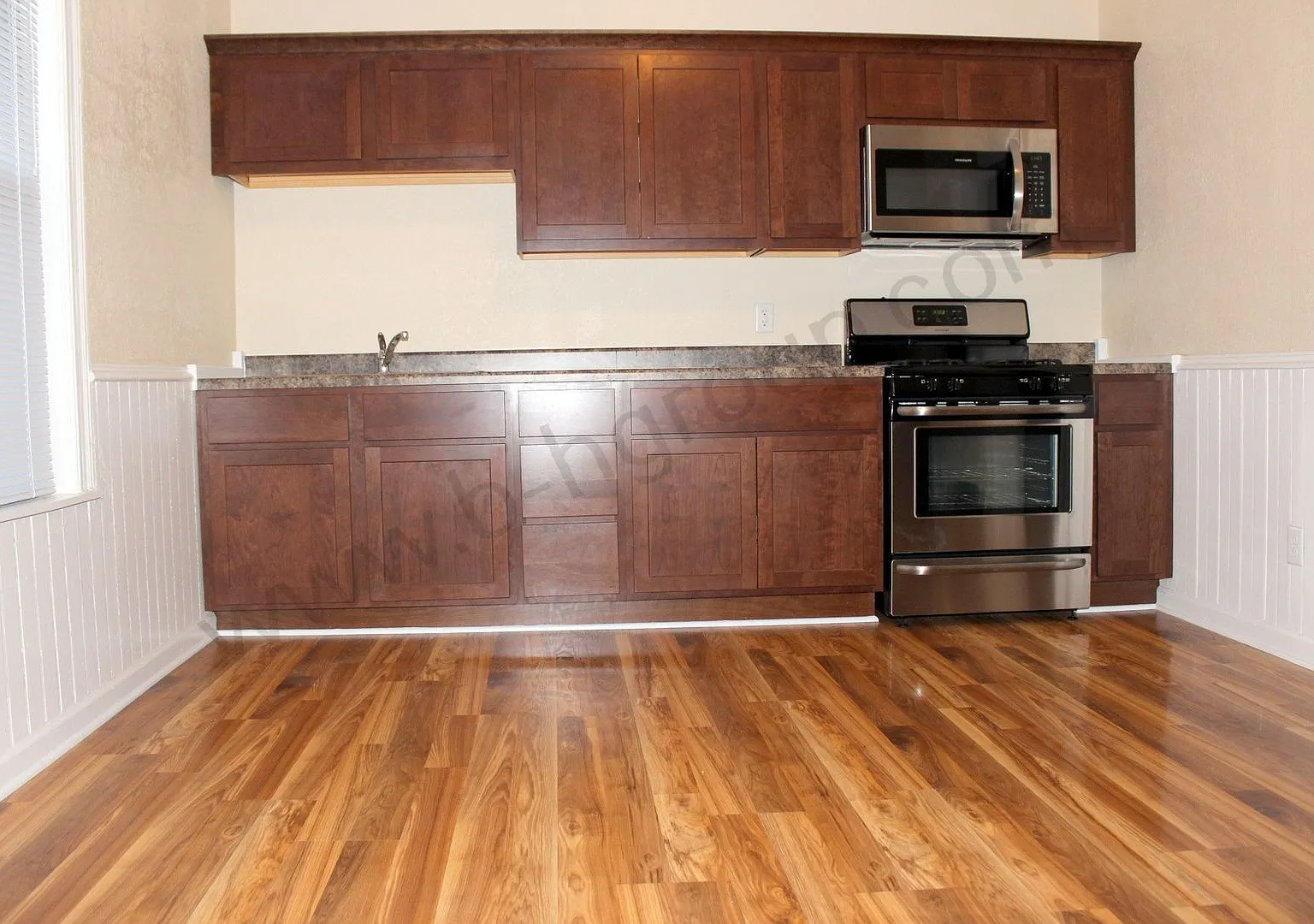 4828 16th Ave — Photo 4