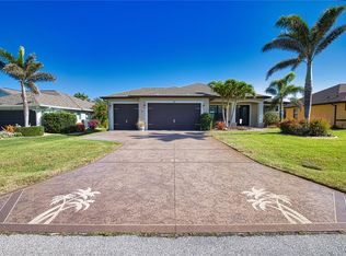 35 Medalist Rd, Rotonda West, FL 33947