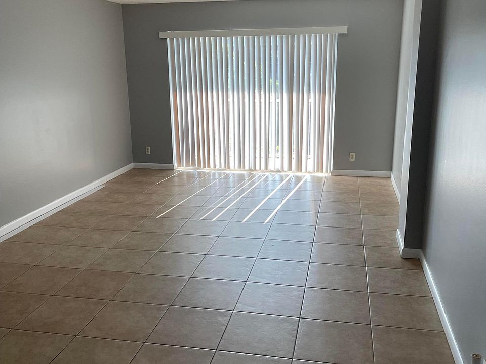 1st image of 1100 NW 87th Avenue #503