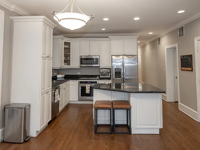 838 W Fullerton Ave #3W — Photo 23