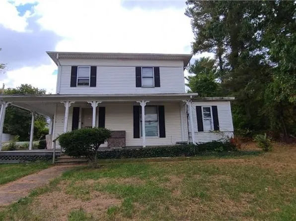 454 N Main St, Manchester, CT 06042