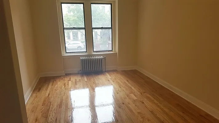 Rented by B.H. TAL Real Estate | media 5