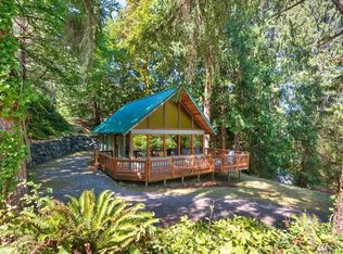 24644 W Holly View Dr, Seabeck, WA 98380