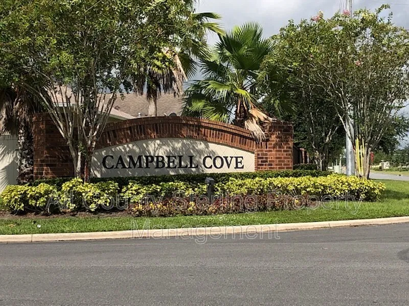 4 bed, 2.0 bath, 1847 sqft, $2,350 — Photo 1
