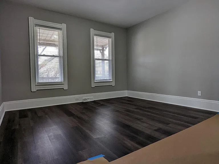 2201 W 83rd St #1 — Photo 10
