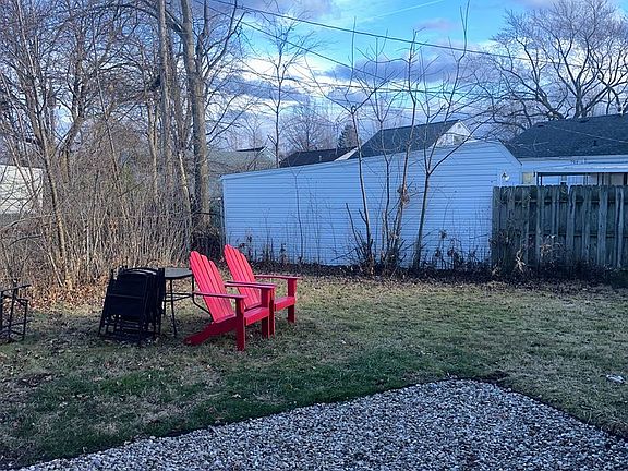 3rd image of 4217 W 146th St