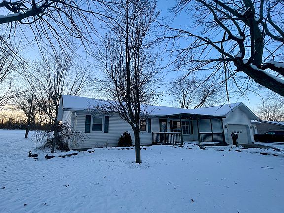 2nd image of 109 Lark Ln