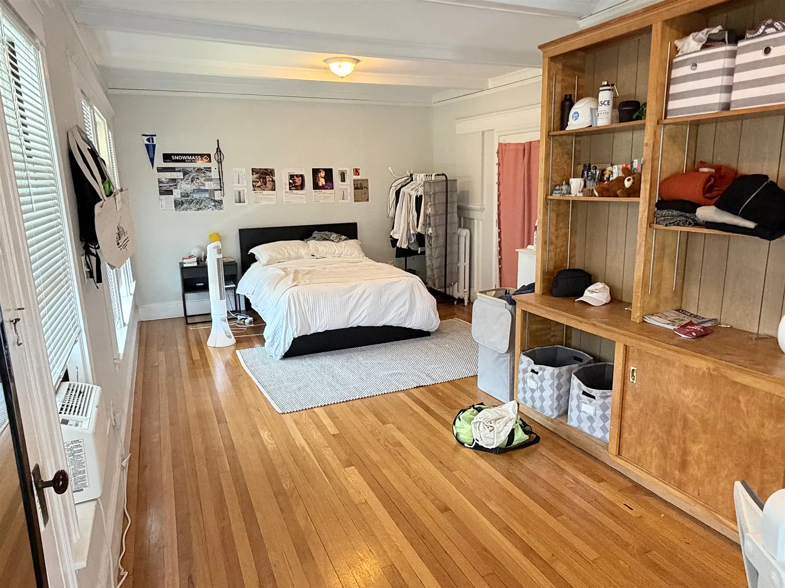 4 bed, 1100 sqft, $5,600 — Photo 4
