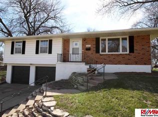 12825 A St, Omaha, NE 68144