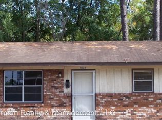 102 Gause St #B, Hinesville, GA 31313