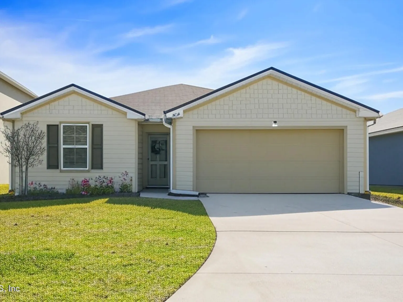 4 bed, 2.0 bath, 1490 sqft, $2,125 — Photo 3