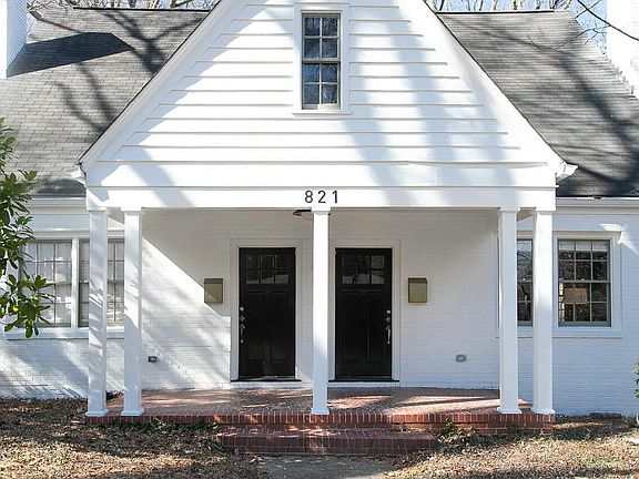 2nd image of 821 N Buchanan Blvd #B