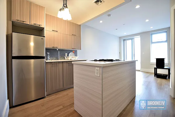 Rented by null | media 17