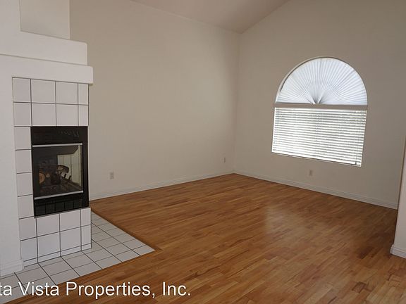 5th image of 1887 Matin Cir Unit 213
