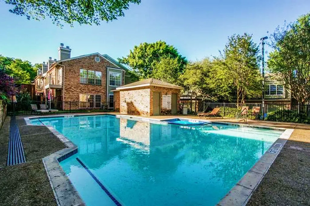 Gaston Ave, Dallas — Photo 4
