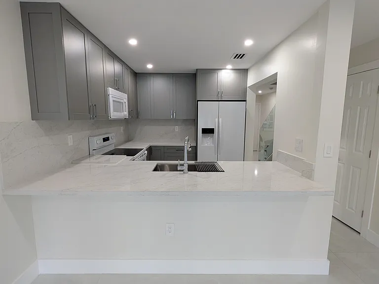 10341 SW 147th Court Cir #14 — Photo 4