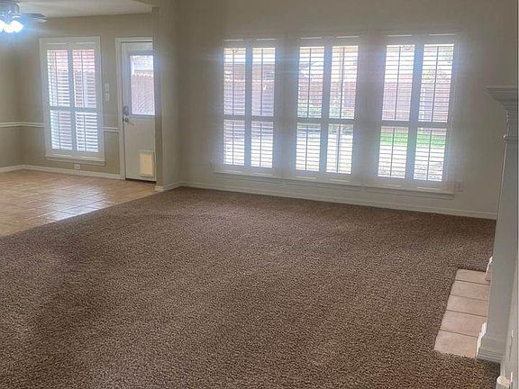2nd image of 703 Nandina Way