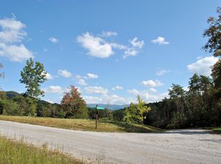 3601 Knob Forest Cir #2, Elliston, VA 24087