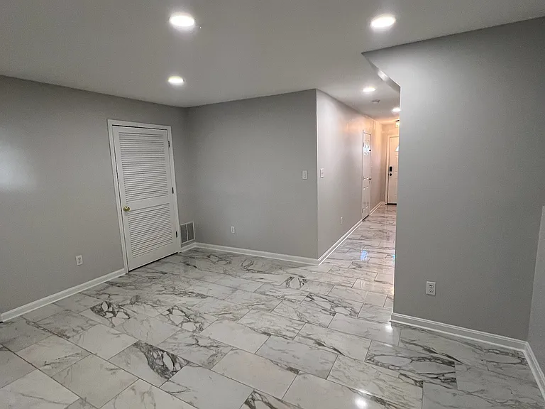 5942 Baron Kent Ln — Photo 7
