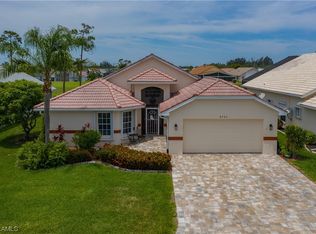 3751 Schefflera Dr, North Fort Myers, FL 33917