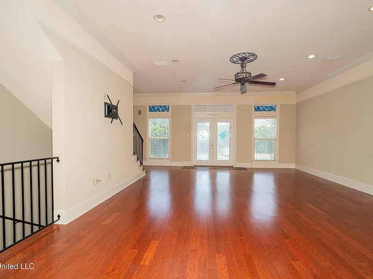 8 Oak Alley Ln — Photo 10
