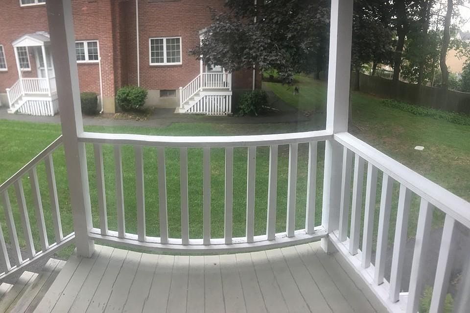 2nd image of 37 Linden St Unit 15