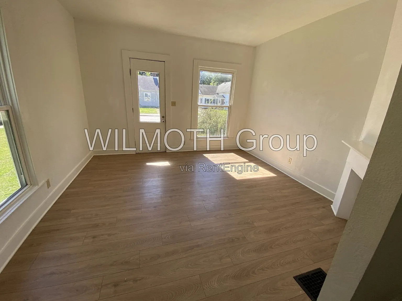 2 bed, 1.0 bath, 1208 sqft, $850 — Photo 3