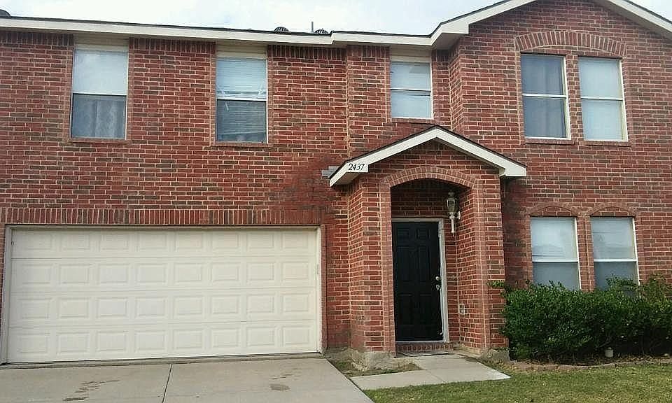 1st image of 2437 Chestnut Dr