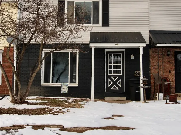 44 Sitting Bull Dr, Saint Albans, WV 25177