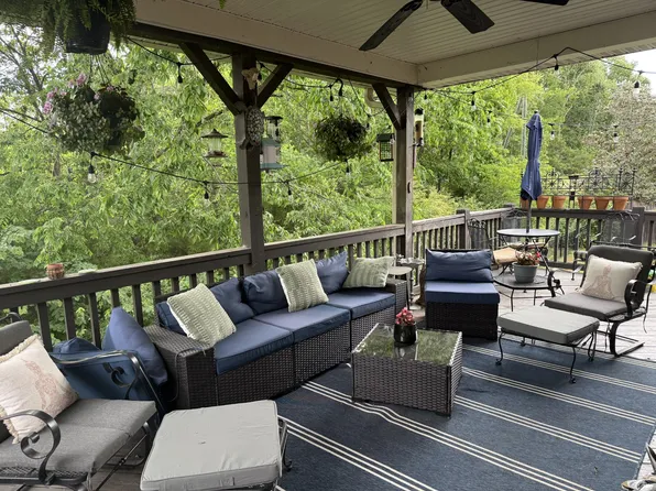 4848 Peninsula Pointe Dr, Hermitage, TN 37076