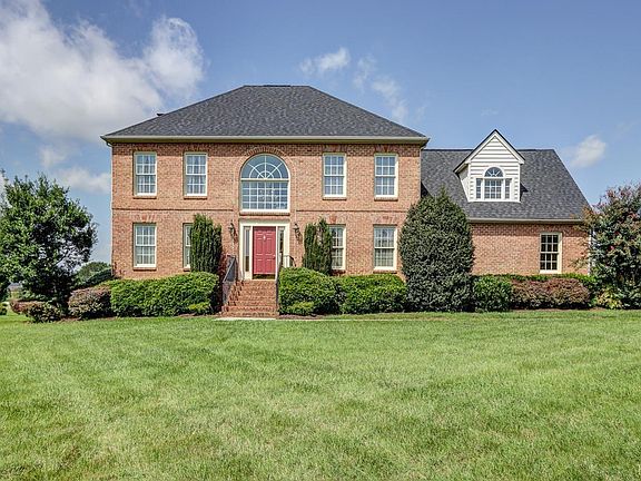 2nd image of 1124 N Fairway Dr Lot 26