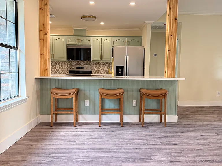 2144 Cornerstone Dr — Photo 4