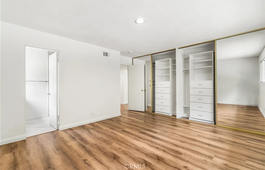 3 bed, 1734 sqft, $5,500 — Photo 4