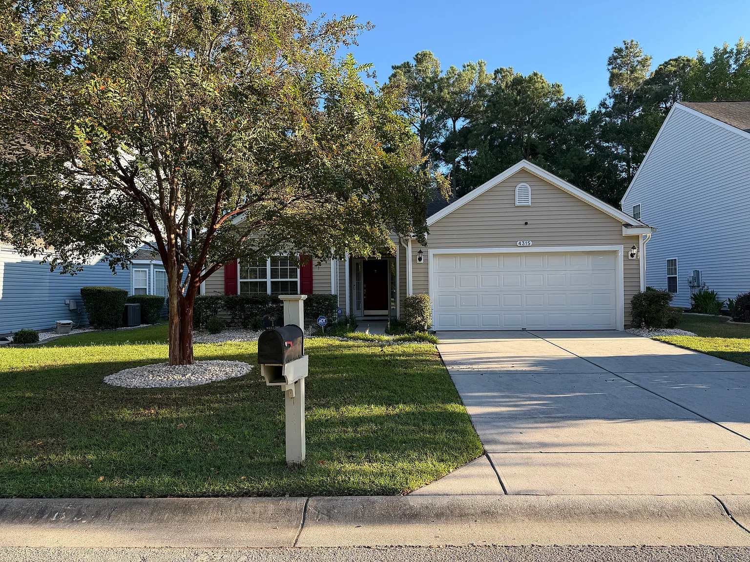 Red Rooster Ln, Myrtle Beach — Photo 1