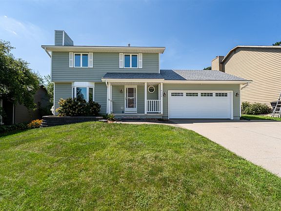 2nd image of 4124 SE 23rd St