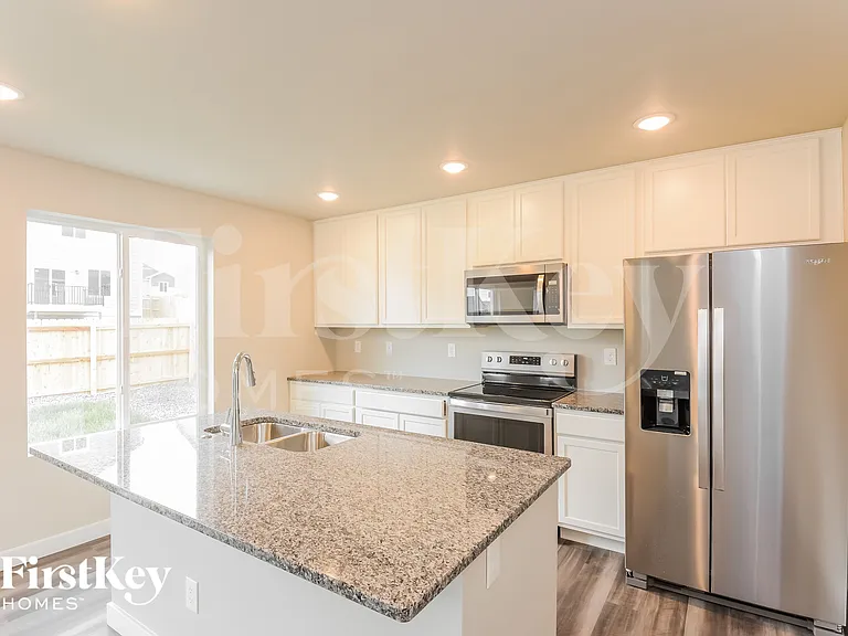 10645 Luneth Dr — Photo 6