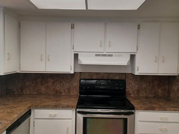 2nd image of 1132 SW 3rd St
