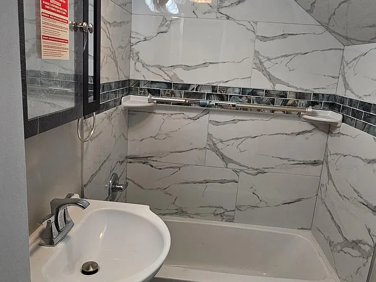 160 S Fairmount St #10 — Photo 6
