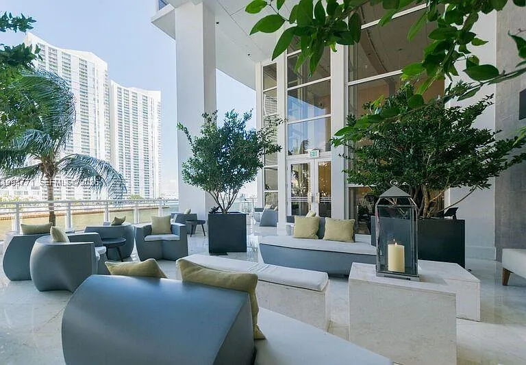 901 Brickell Key Blvd #3102 — Photo 50