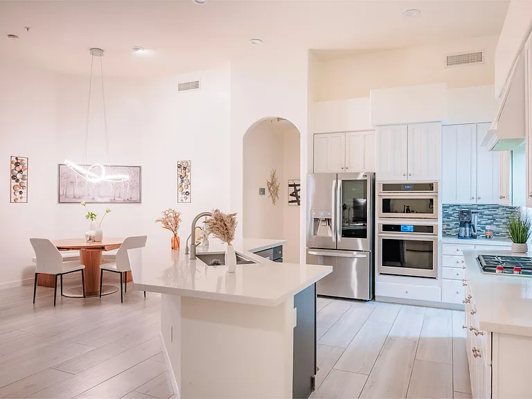7678 E Starla Dr — Photo 8