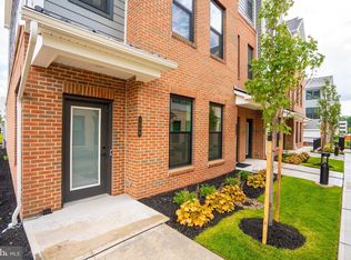 1006 Greenwich Dr, Princeton Junction, NJ 08550