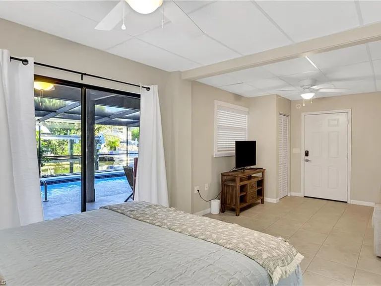 1282 Belaire Ct W — Photo 30
