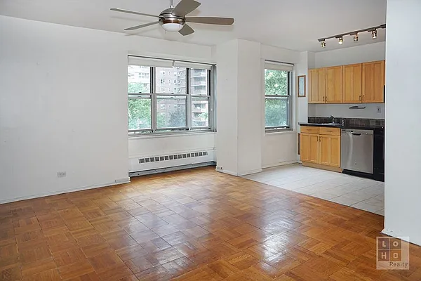 Rented by LoHo Realty | media 16