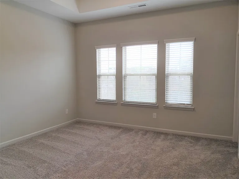 9537 Ainslie Downs St — Photo 9